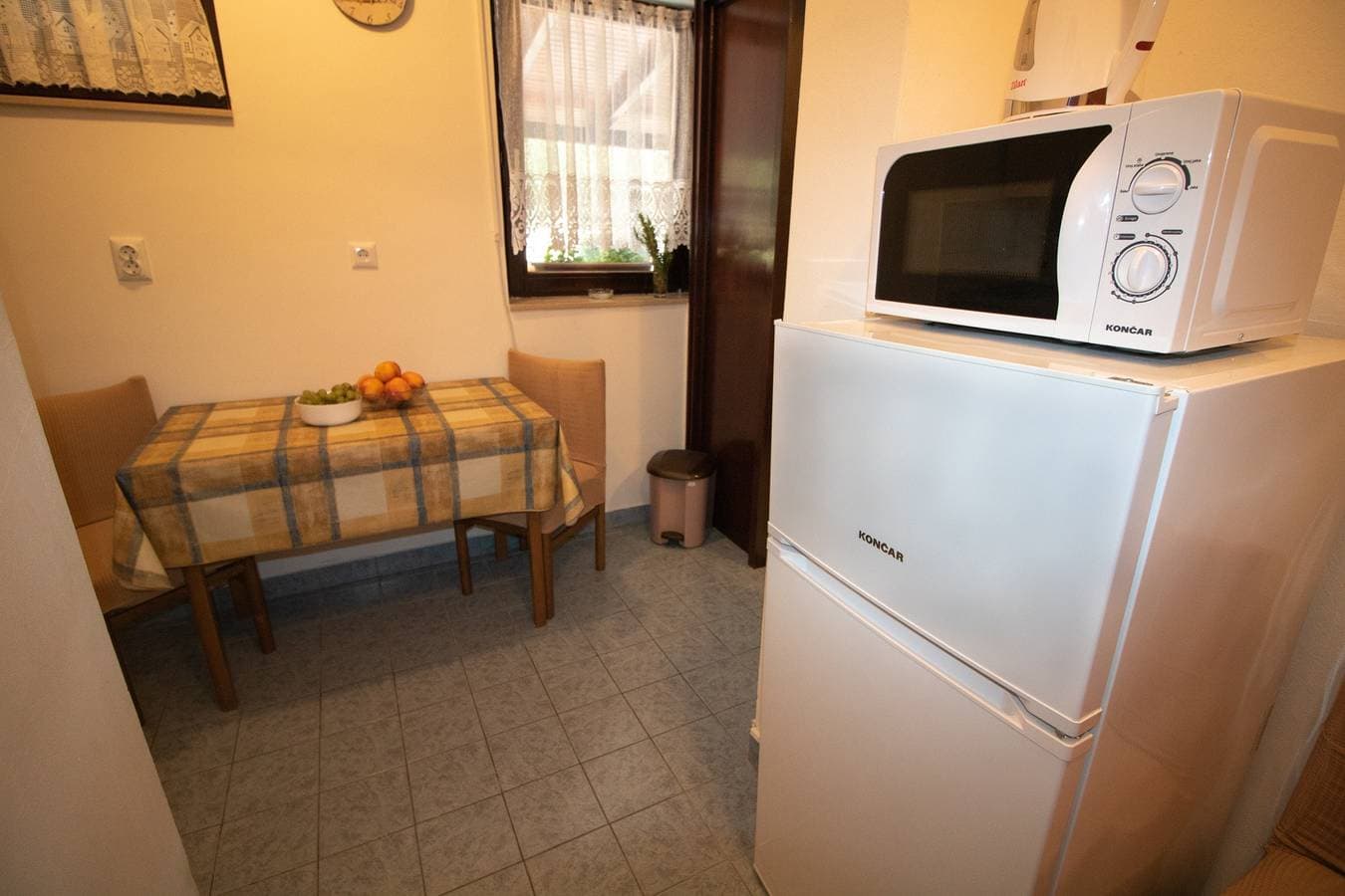 Foto 3 von 9: 1-Zimmer-Ferienwohnung mit Terrasse Baska, Krk A-20424-b
