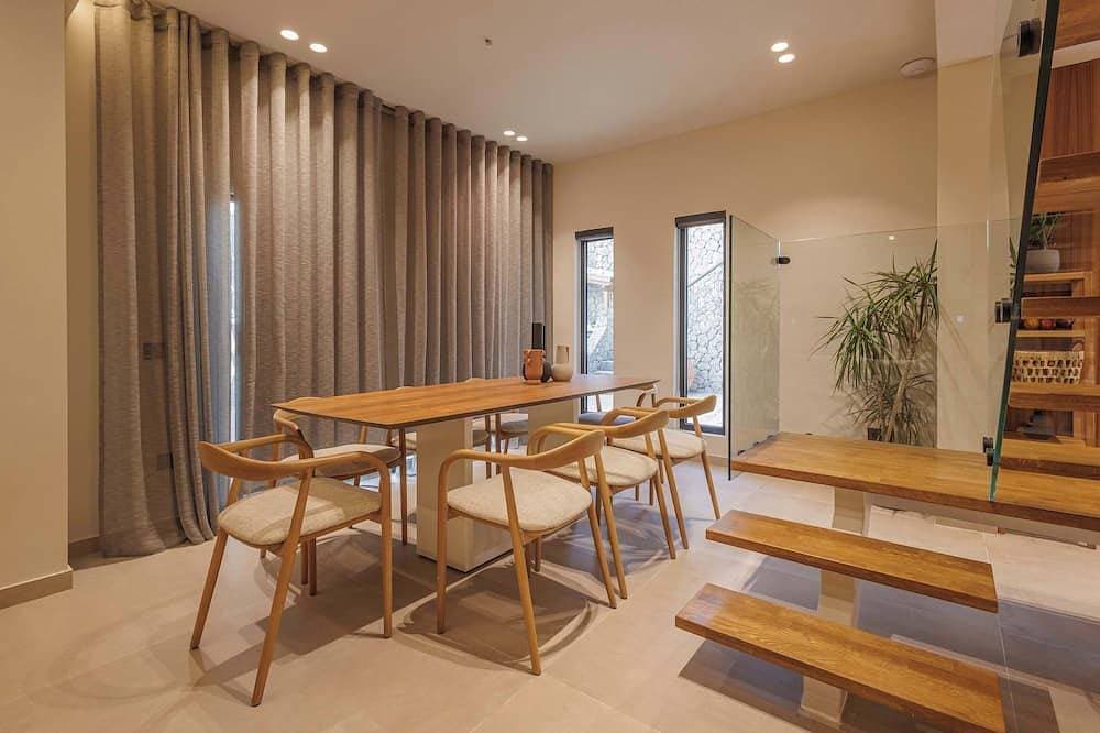 Foto 11 von 30: Villa Alia, Modern Comfort Direct Beach Access