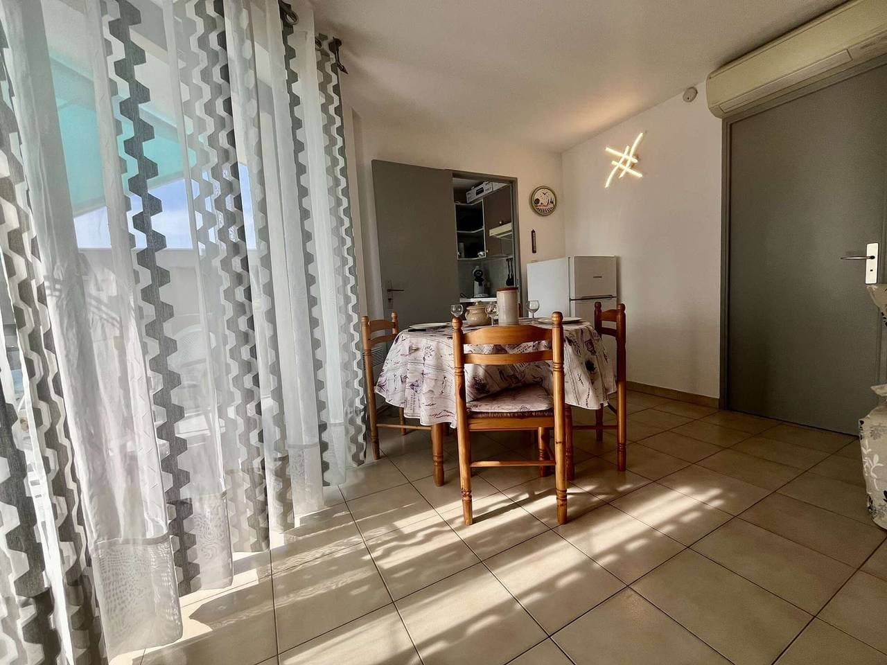 Foto 3 von 18: 2-Zimmer-Wohnung, 150m vom Strand, Terrasse, Haustiere erlaubt, Parkplatz