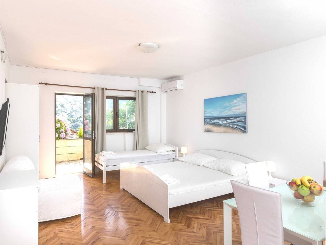 Foto 7 von 15: House Apartments Ariva - Studio Apartment with Balcony (3 Adults)  - A1