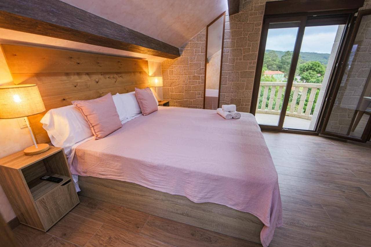 Foto 8 von 10: Double Room with Balcony (2 Adults + 1 Child)