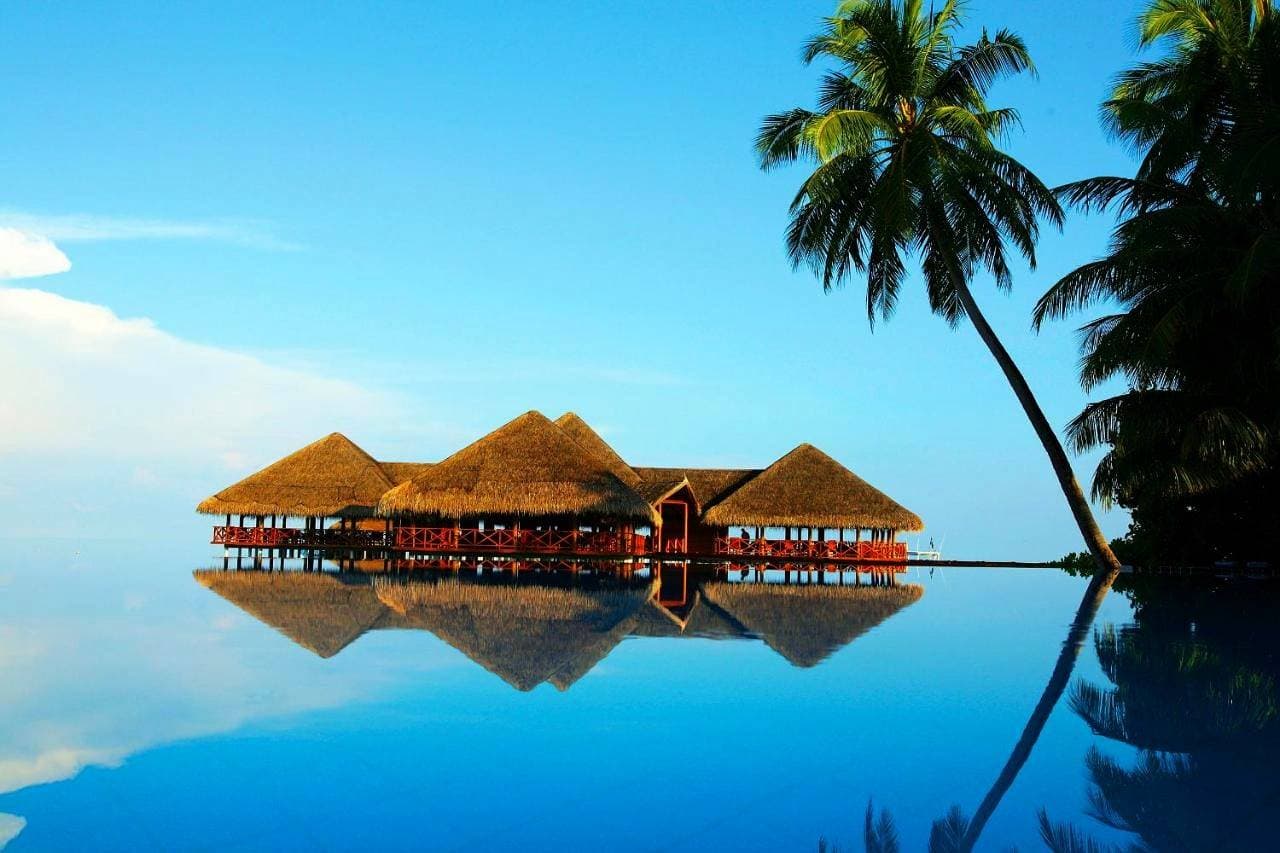 Medhufushi Island Resort 1