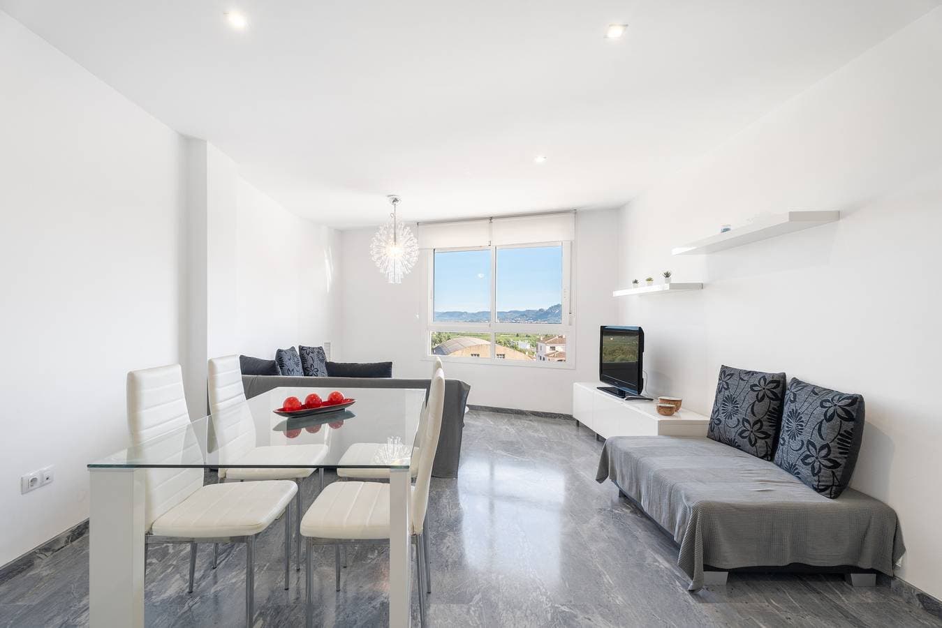 Foto 5 von 32: Ferienwohnung 'Llanera de Ranes' mit Balkon und Klimaanlage