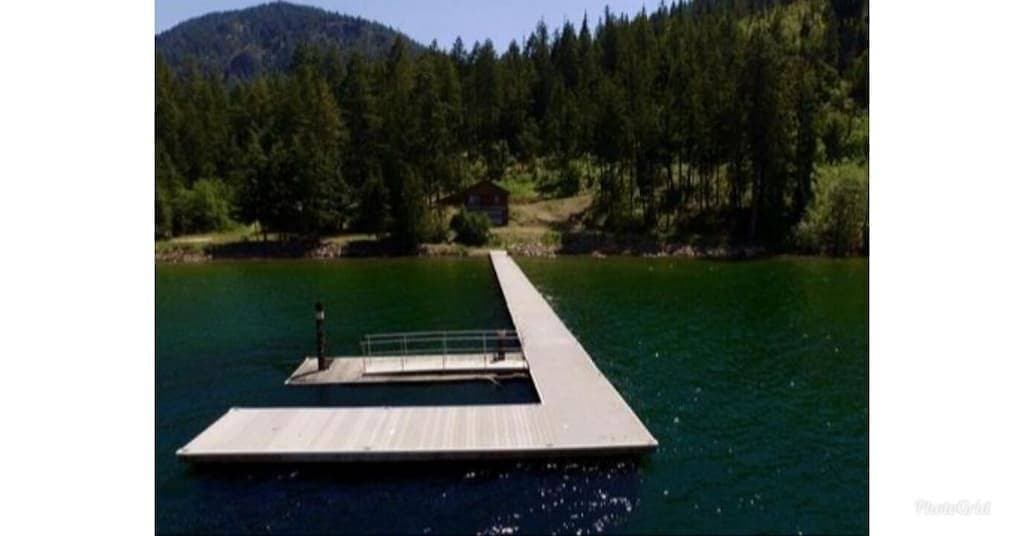 Foto 10 von 26: Gemütliche kleine Hütte am See