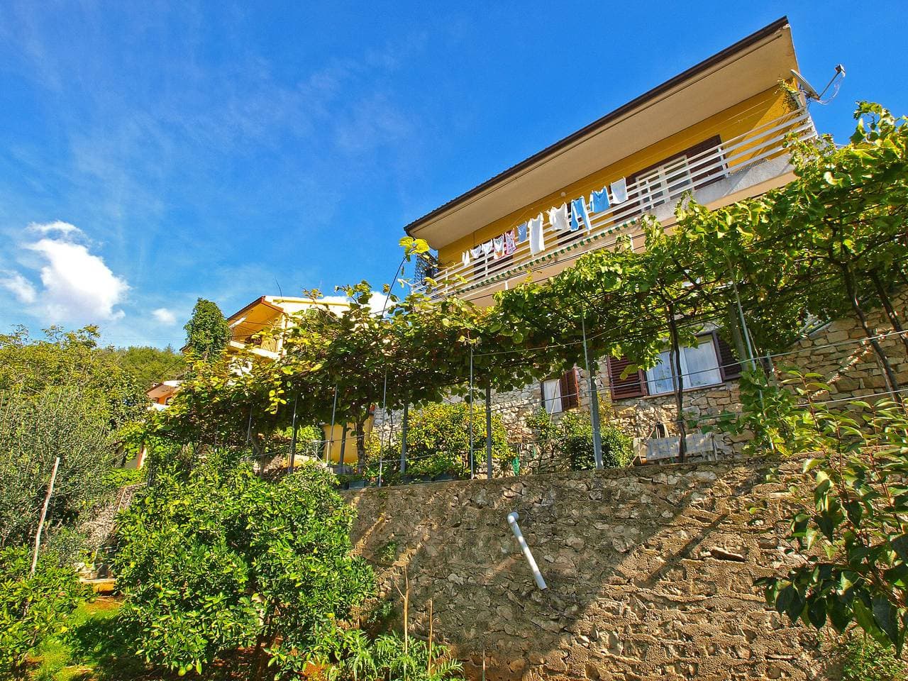 Foto 11 von 31: Ferienwohnung für 3 Personen mit Terrasse