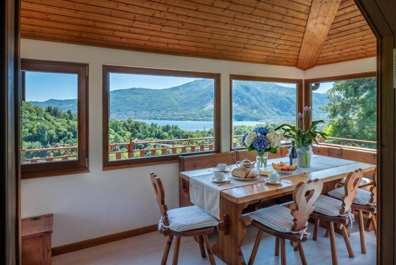 Foto 5 von 30: Two-Bedroom Apartment with Lake View