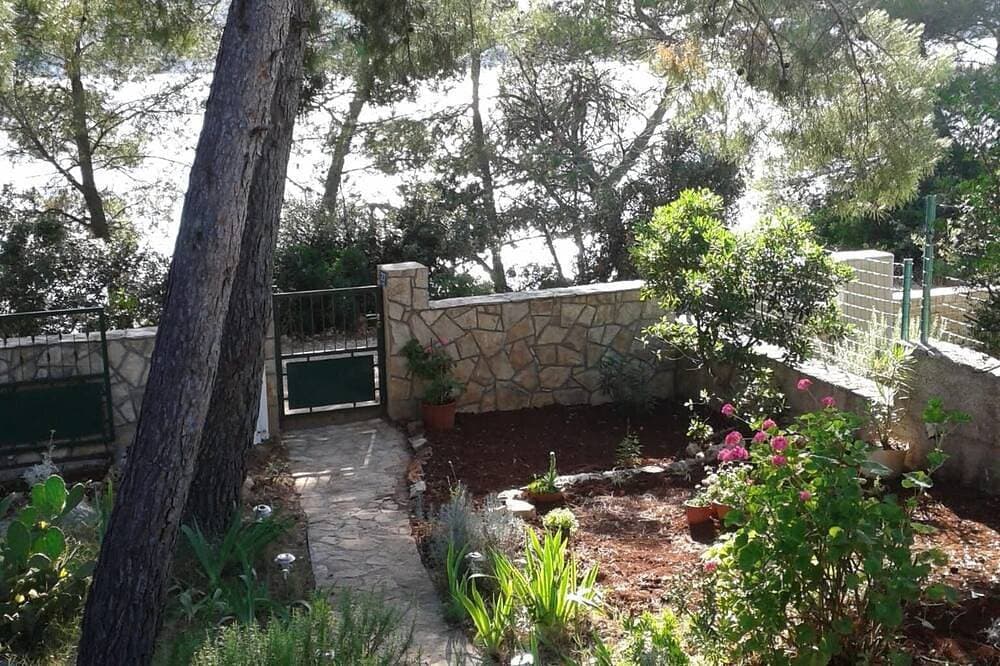 Foto 5 von 15: Ferienhaus am Meer Maslinica, Solta