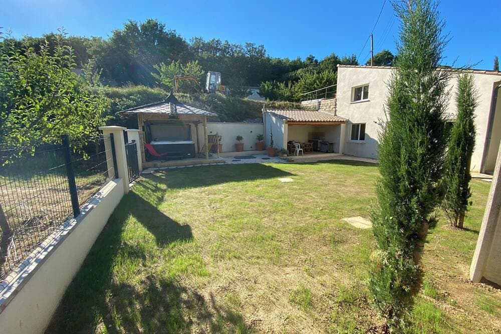 Country house for 8 people with spa pool house surrounded by olive trees 1