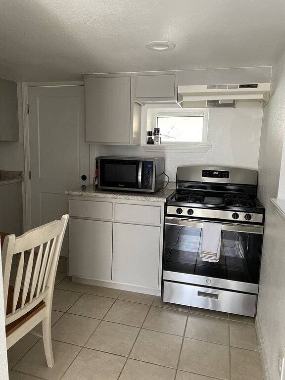 Foto 9 von 10: A convenient 1 bedroom near downtown, utep, and local hospitals.