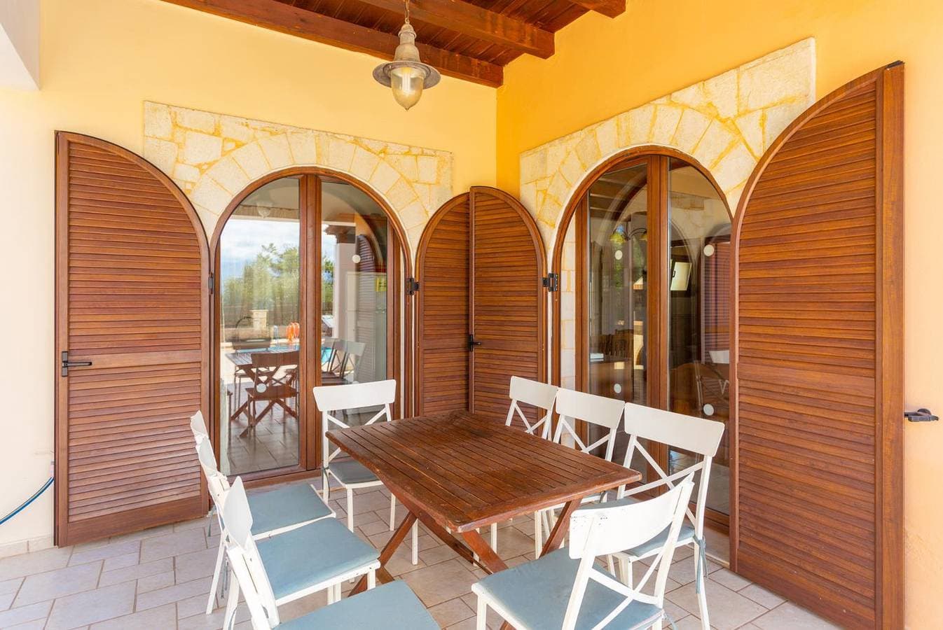 Foto 8 von 37: Villa für 7 Personen mit Garten