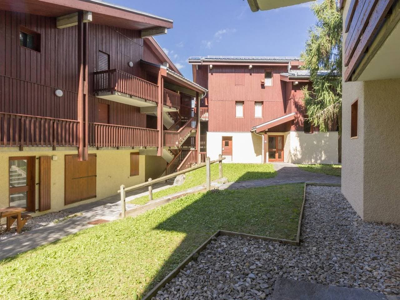 Foto 9 von 12: Studio mit Terrasse, nahe Zentrum und Pisten