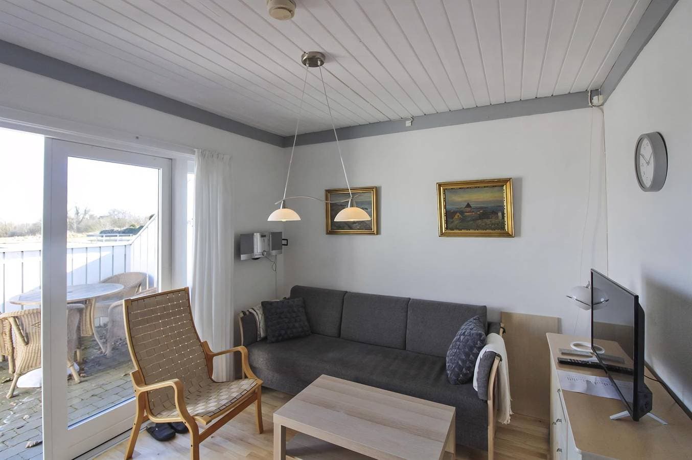 Foto 4 von 17: Nice apartment in Aakirkeby w/ 2 Bedrooms and Outdoor swimming pool