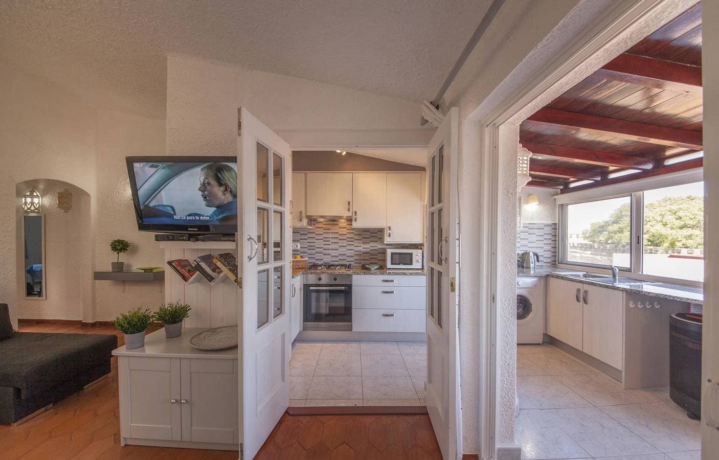 Foto 8 von 35: Ferienwohnung für 3 Personen mit Balkon