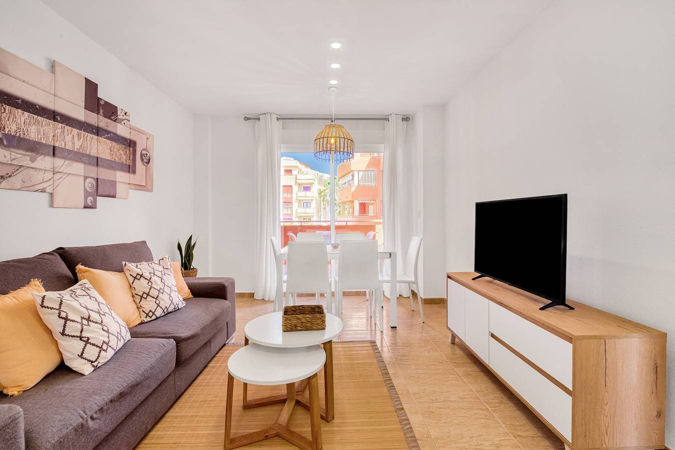 Foto 6 von 22: Ferienwohnung "Castillo-playa" mit Gemeinschaftspool, Privater Terrasse und WLAN