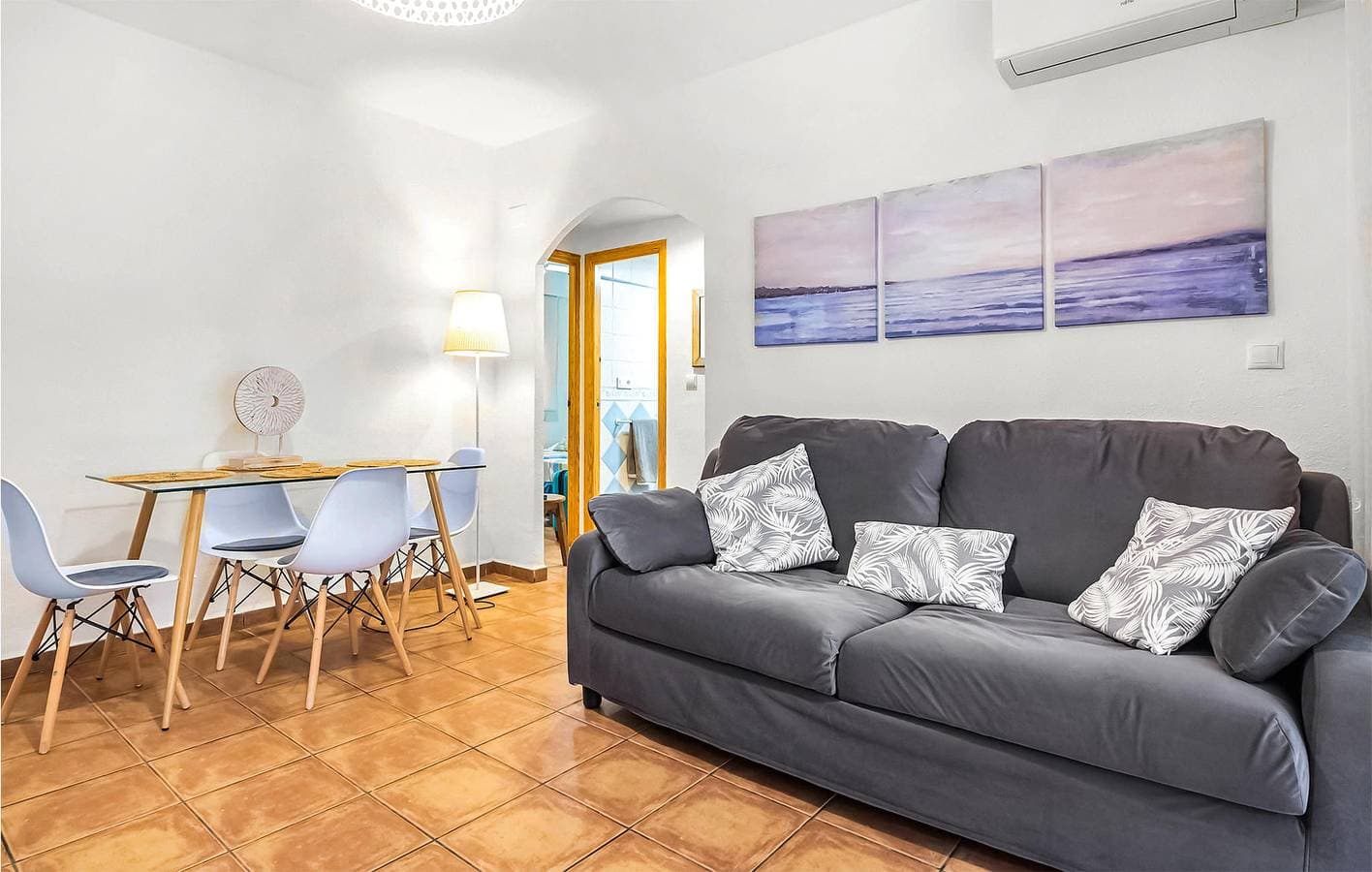 Foto 5 von 24: Apartment mit Meerblick, Pool und Terrasse