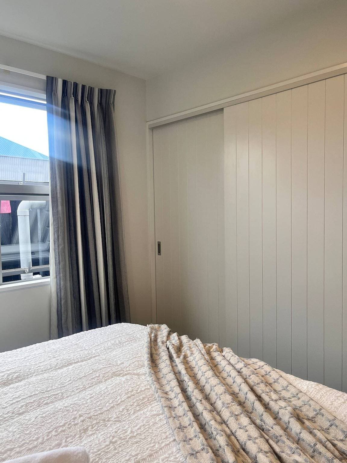 Foto 4 von 10: Zentral gelegenes, gemütliches Queen-Zimmer