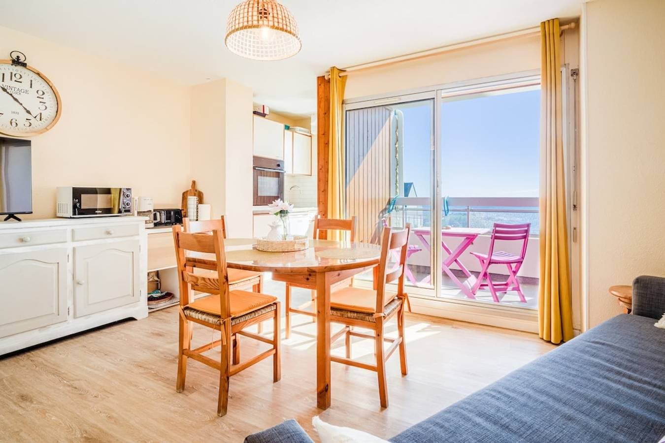 Foto 4 von 25: Ferienwohnung für 4 Personen mit Terrasse