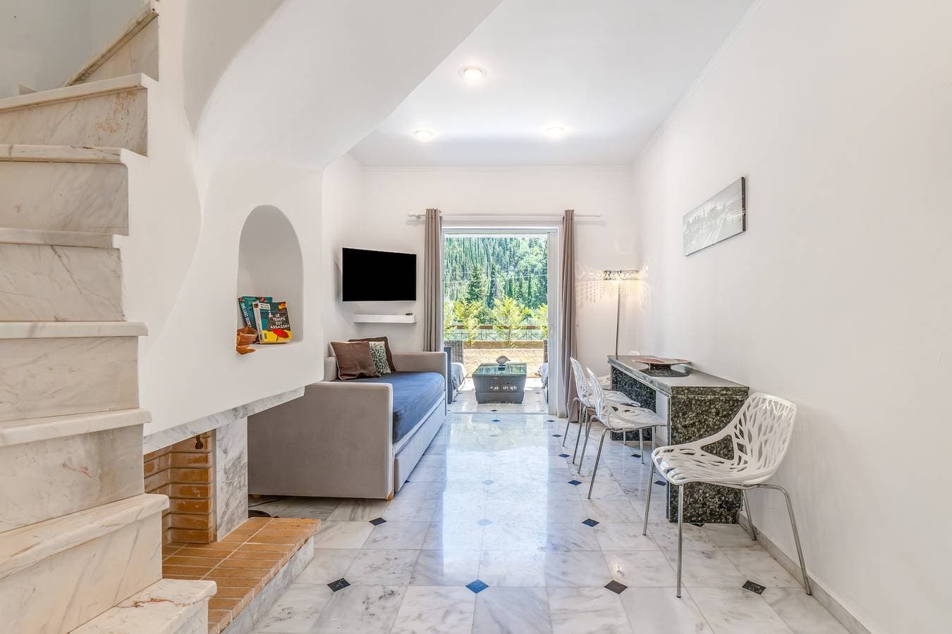 Foto 6 von 41: Apartment 'Doliva Chris' mit privatem Pool, Bergblick, WLAN und Klimaanlage