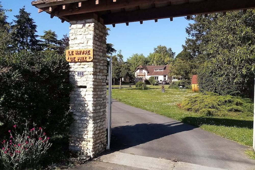 Foto 10 von 12: Bed and breakfast in Garennes sur Eure at Le Havre de paix for up to 3 people