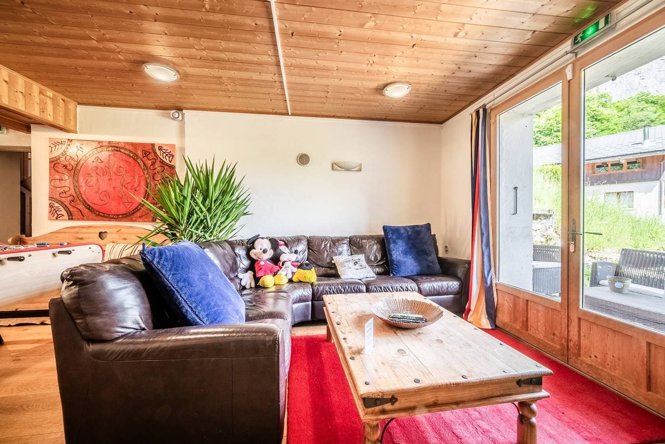 Foto 11 von 28: Zimmer 'Elisthur Chambre N°2' mit Bergblick, Gemeinschaftsterrasse und Wi-Fi