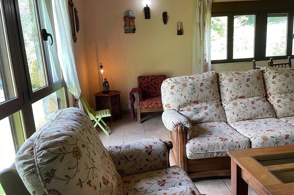 Foto 12 von 29: Casa Trasgu Para 8 Personas en Tornín, Cangas de Onís
