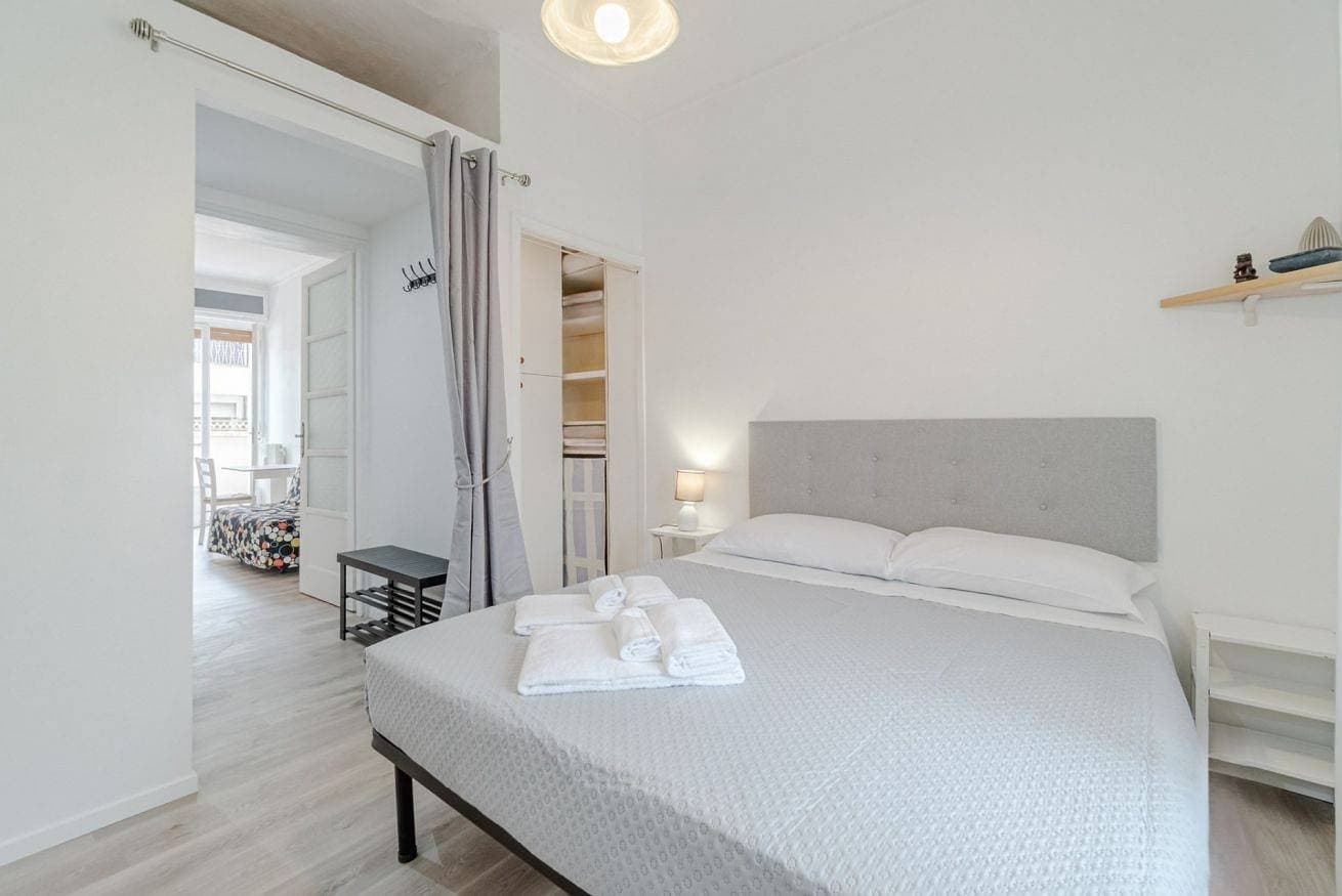 Foto 2 von 19: Ferienwohnung für 3 Personen mit Balkon/Terrasse