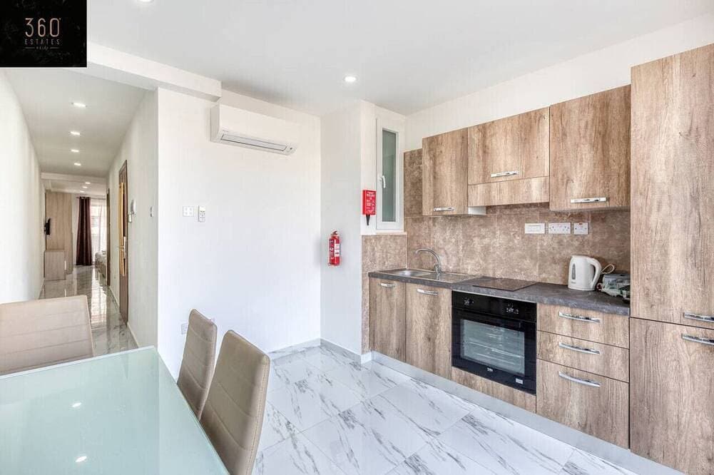 Foto 12 von 30: Beautiful, spacious Apt with BBQ & private terrace