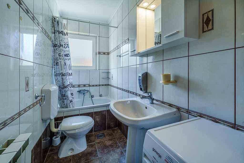 Foto 4 von 15: Ferienwohnung Anka 2 mit Balkon