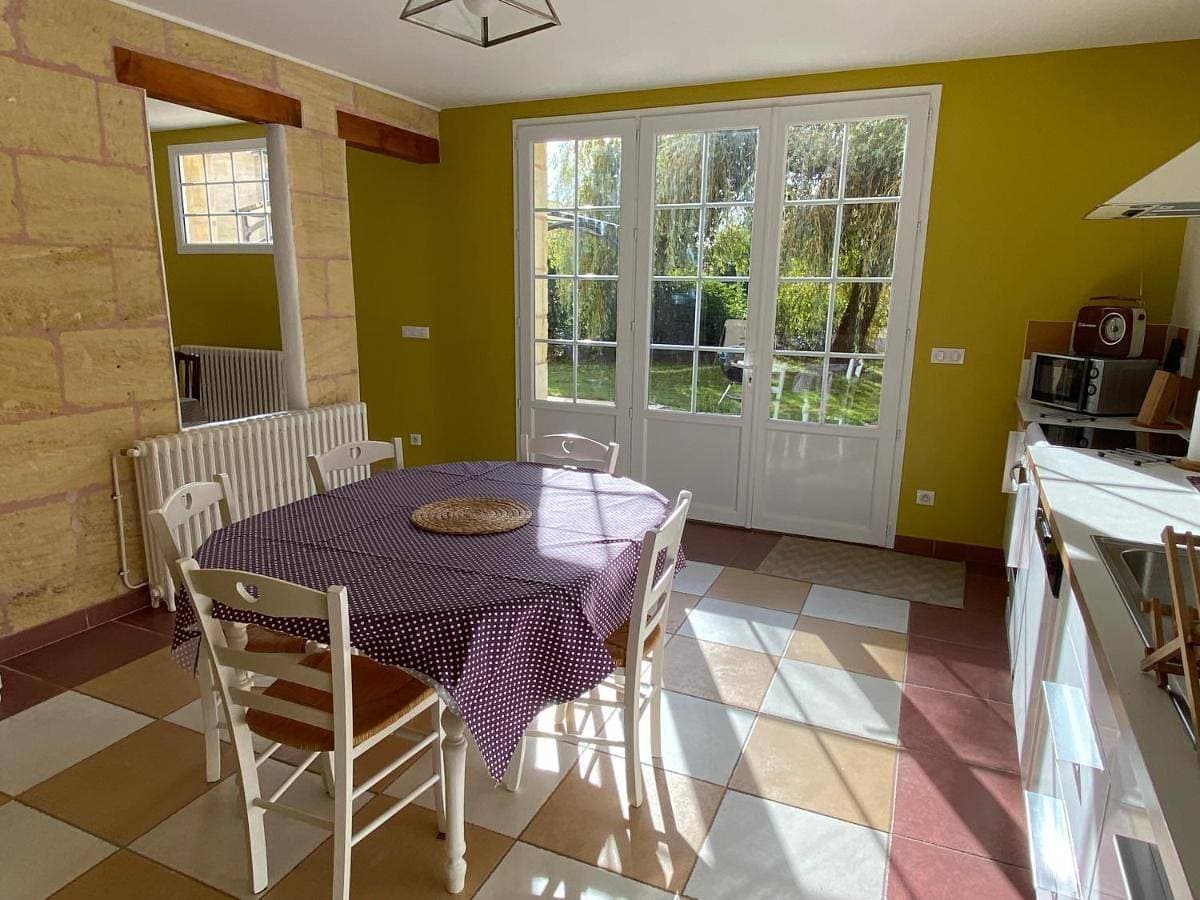 Foto 4 von 42: Two-Bedroom House