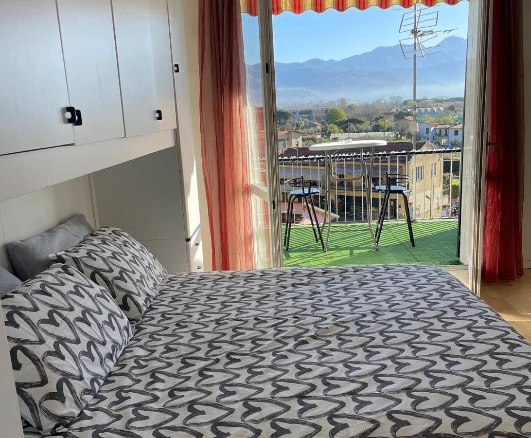Loft Ameglia Felix con parcheggio privato 1