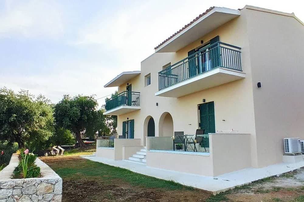 Foto 6 von 10: Blue & Green apts - Dassia, Corfu  3