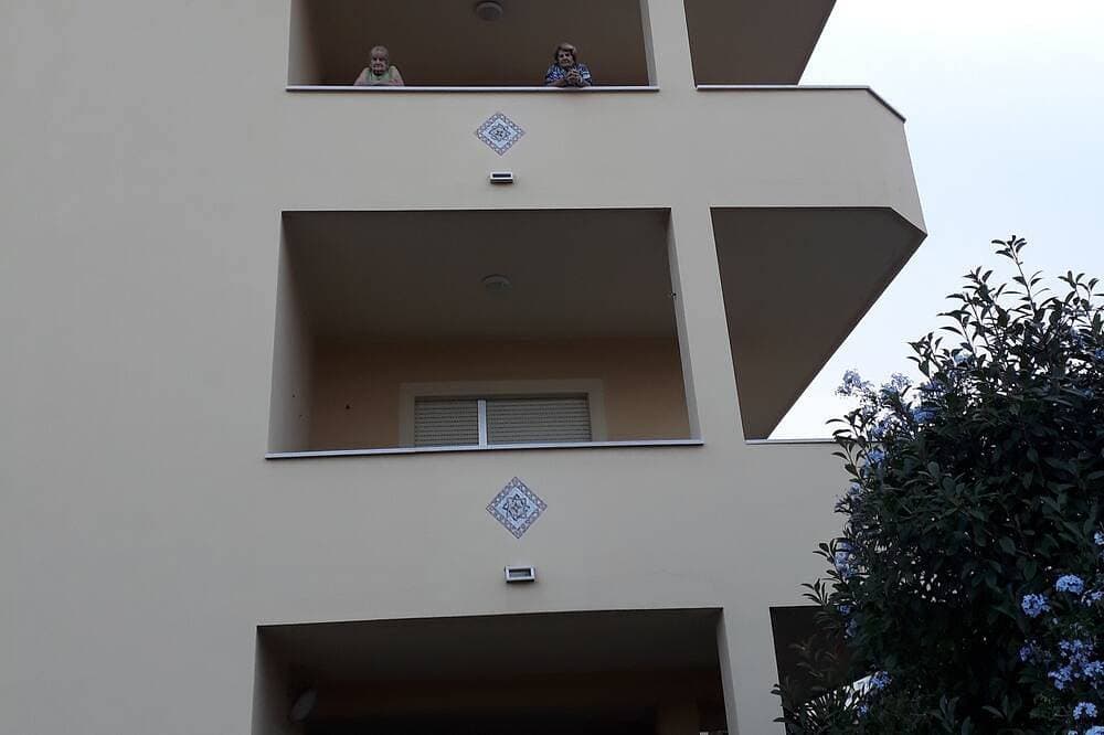 Foto 2 von 30: Penthouse neu 50 Meter vom Meer renoviert