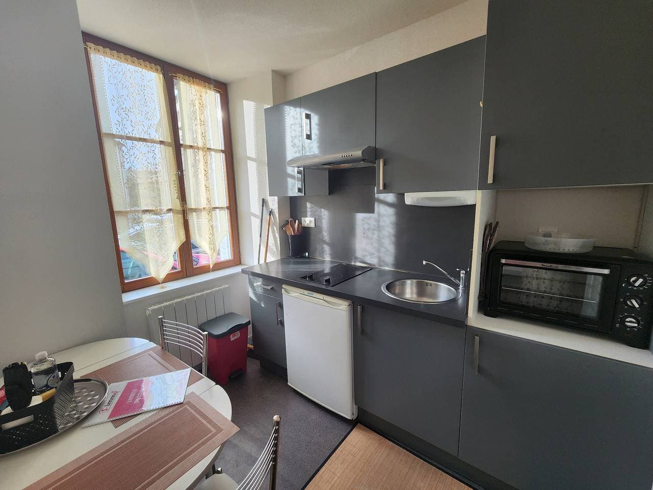 Zentral gelegene Wohnung, Haustiere Ok 1