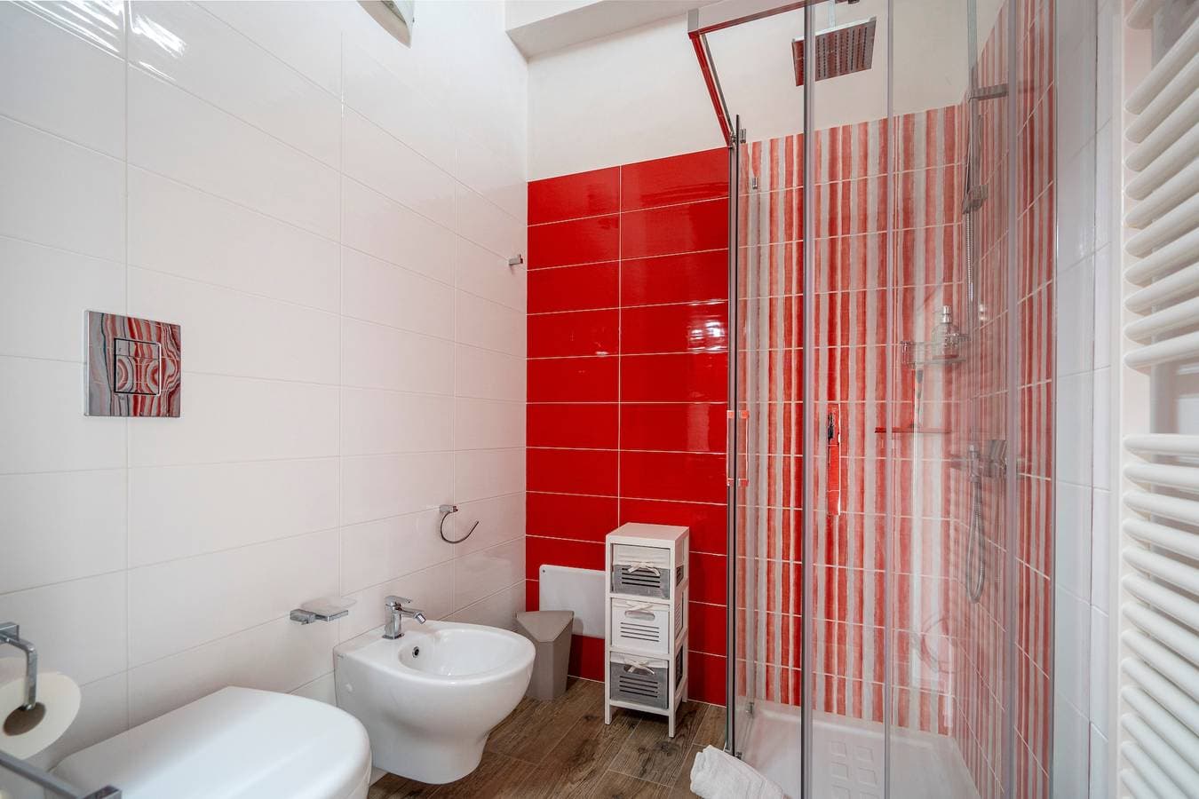 Foto 9 von 20: Ferienwohnung "Gufo Di Mare - Rosso" mit Meerblick und privater Terrasse