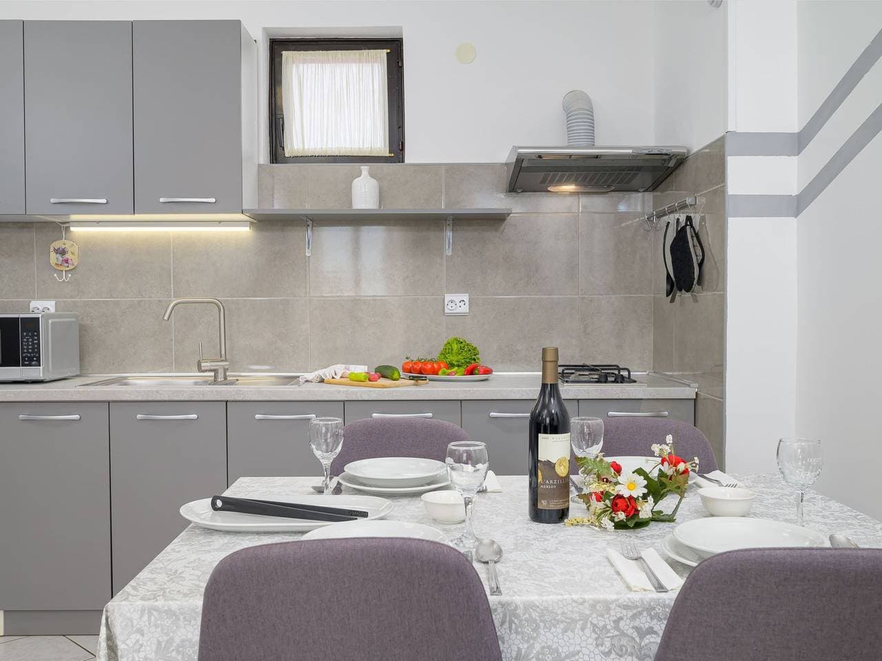 Foto 4 von 61: Stilvoll eingerichtete Ferienwohnung 4