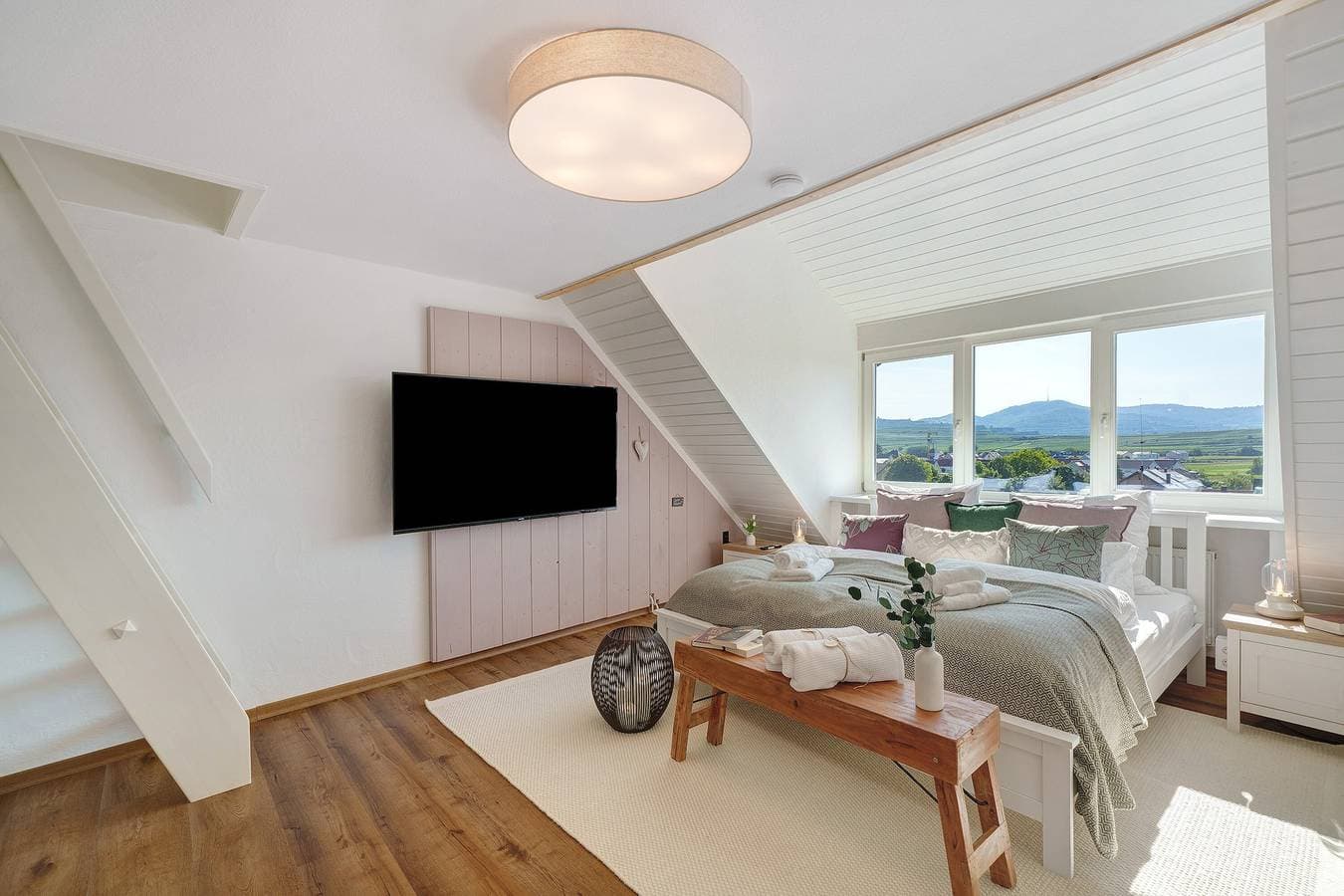 Foto 11 von 21: Ferienhaus 'Burkheim' mit Balkon, Wi-Fi und privatem Fitnessraum