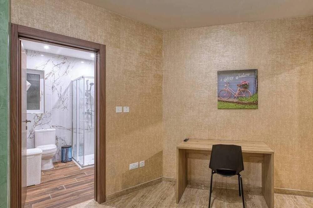 Foto 6 von 30: Stylish & Modern 1Br home in Guardamangia w/WIFI