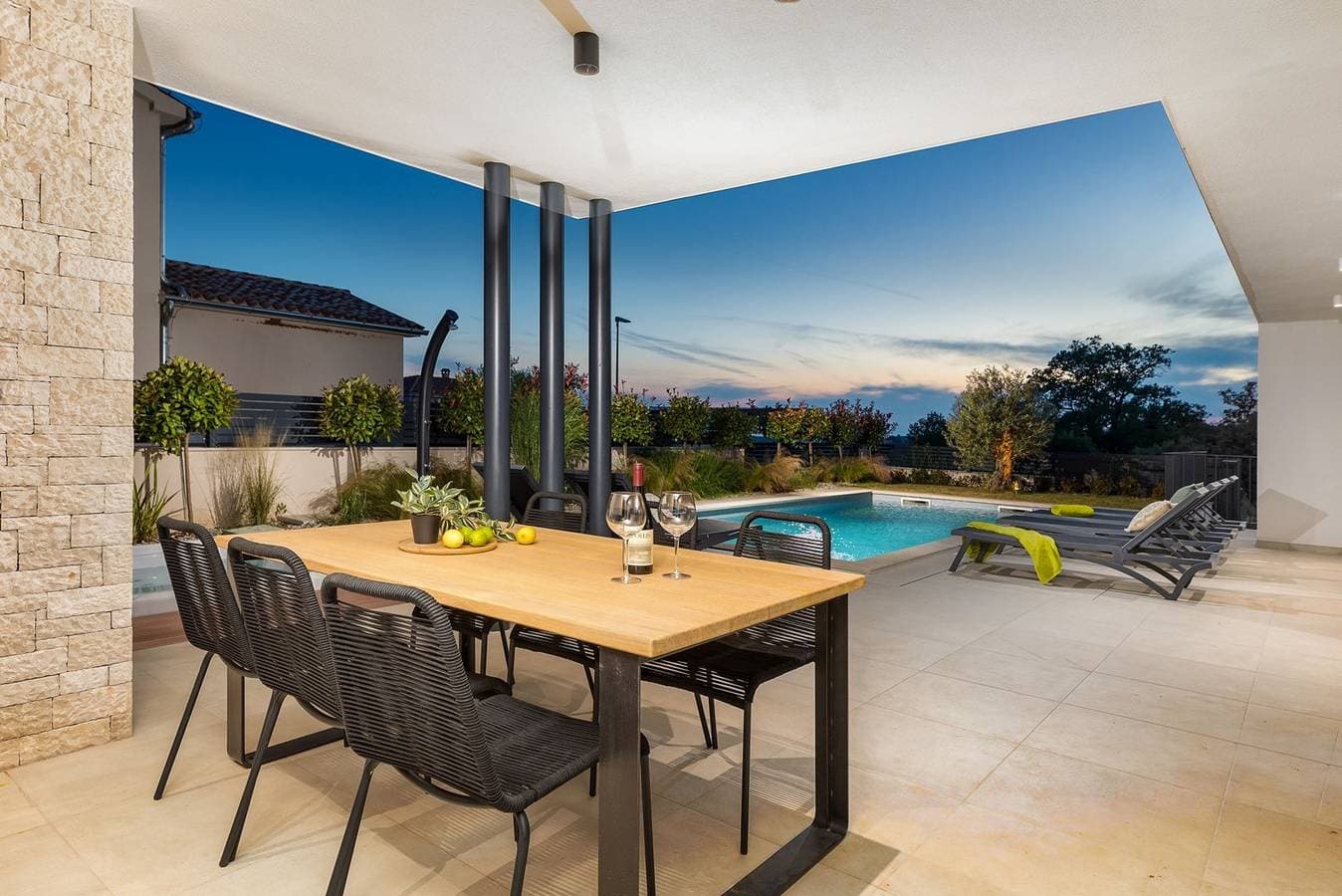 Foto 5 von 41: Villa Abarica – Luxusvilla mit privatem beheiztem Pool, Whirlpool und Sauna in der Nähe von Vrsar und seinen Stränden