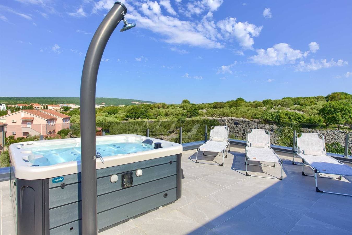 Foto 5 von 38: Apartment Joy mit Meerblick und Whirlpool