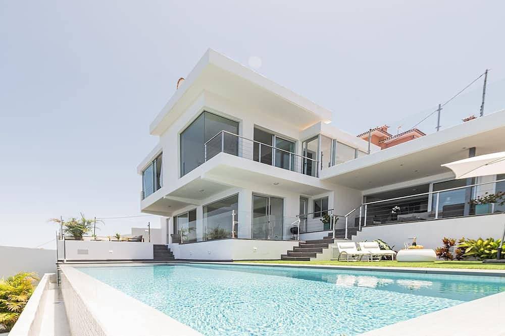Neue Luxusvilla Mit Klimatisiertem Schwimmbad Über Der Klippe, Erstaunliche Sonnenuntergänge 1