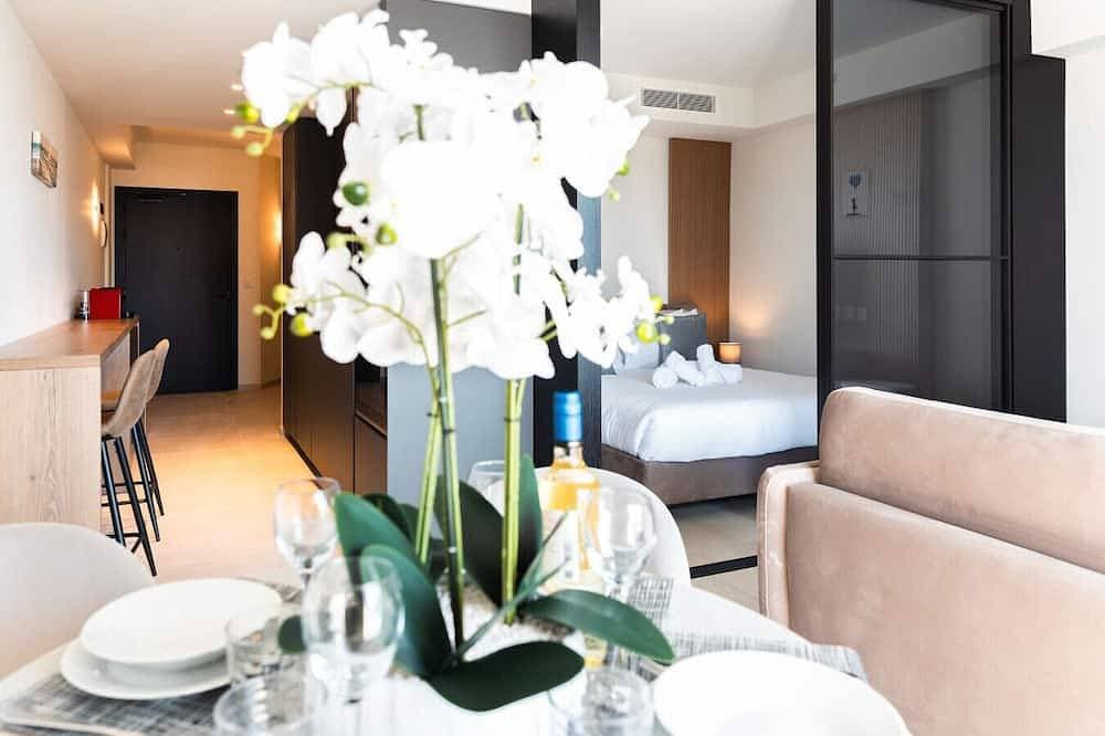 Foto 7 von 30: Mercury Suite Bright w/Pool access by ArcoCollection