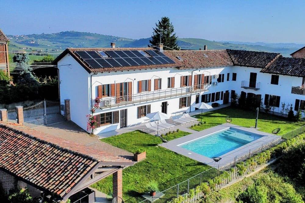 Foto 11 von 25: Villa Perla, Hügellage mit Pool