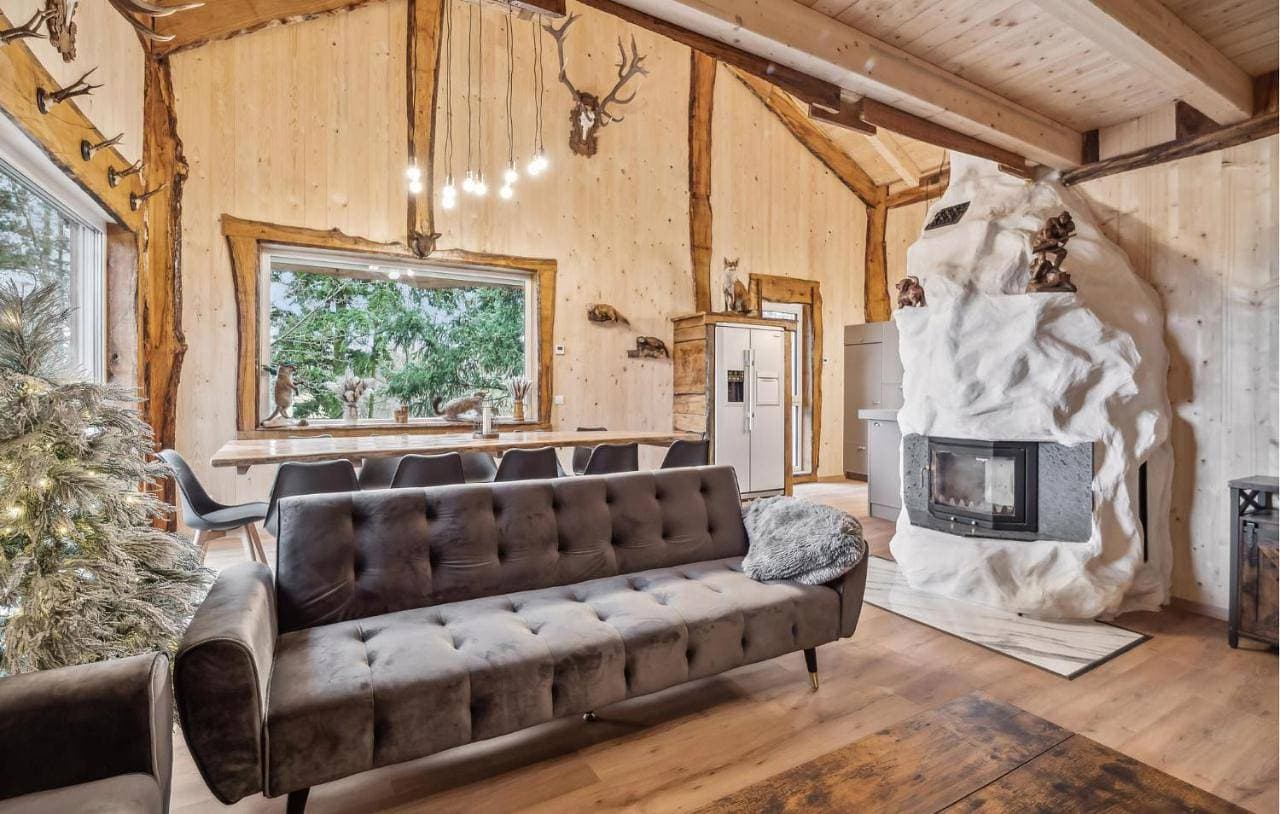 Foto 3 von 19: Five-Bedroom Holiday Home