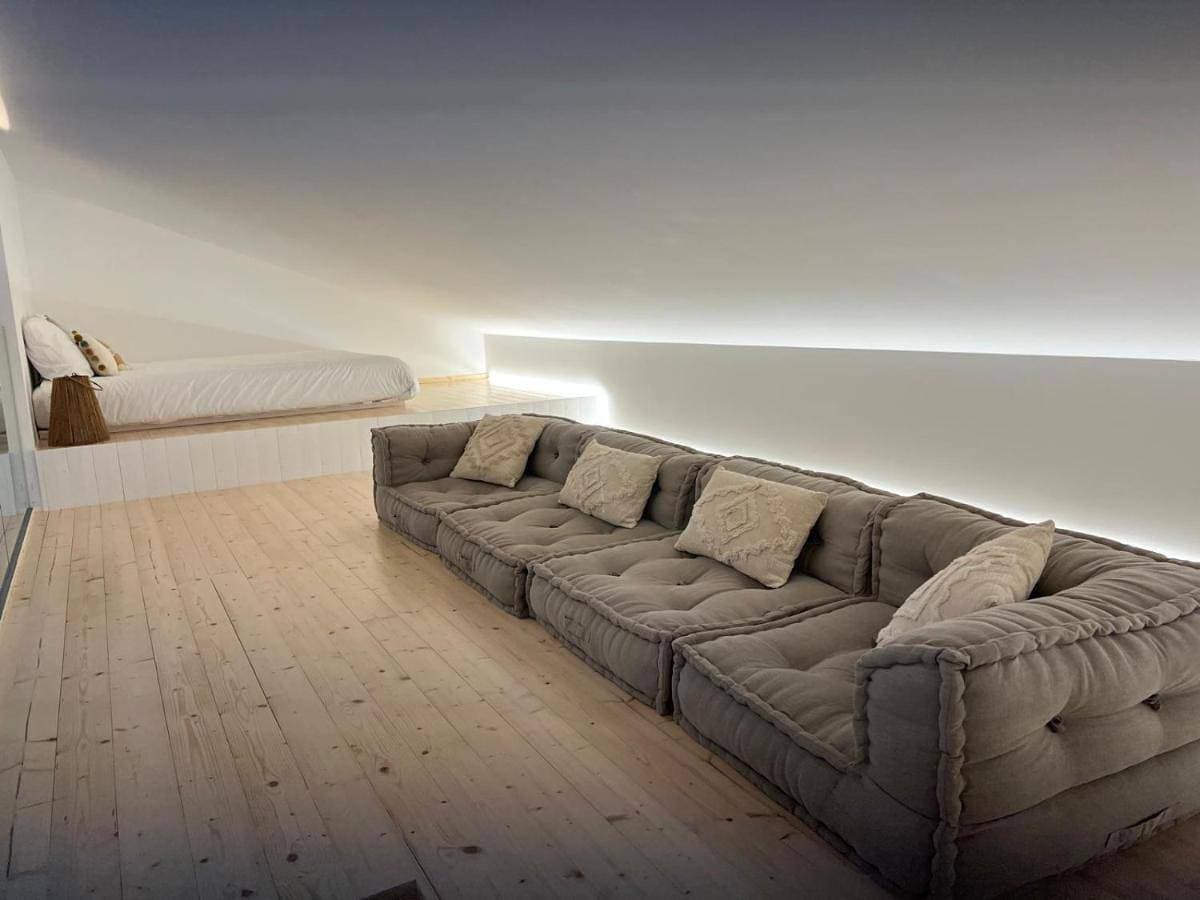 Foto 4 von 15: Three-Bedroom House