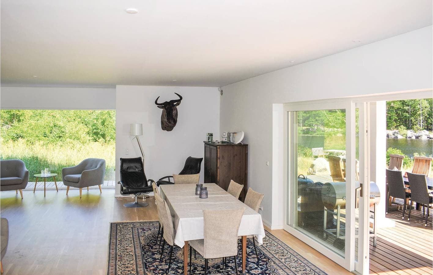 Foto 13 von 33: Ferienhaus für 9 Personen mit Garten