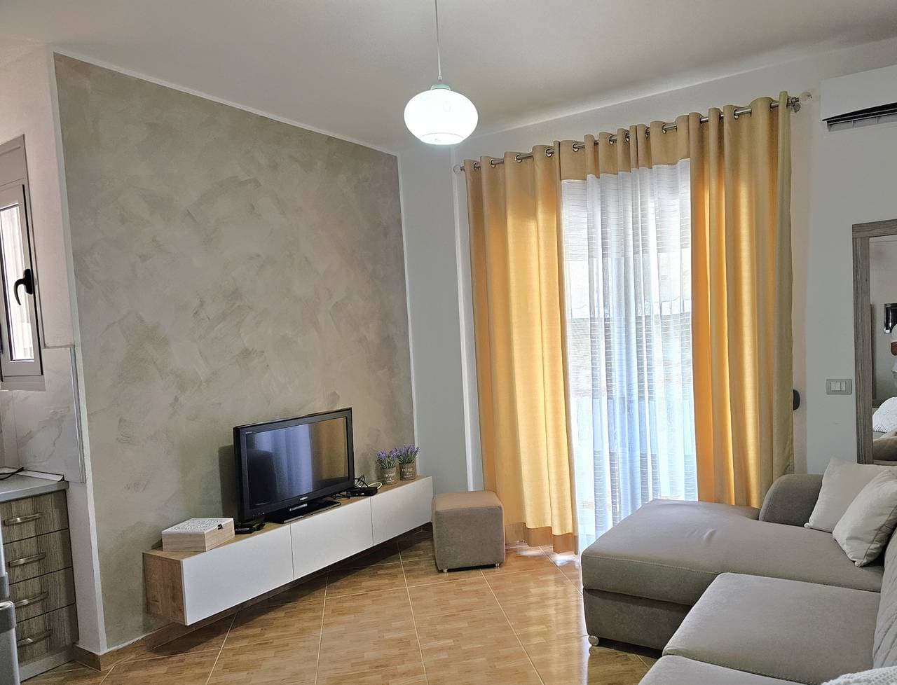 Foto 7 von 19: Ferienwohnung für 5 Personen mit Balkon