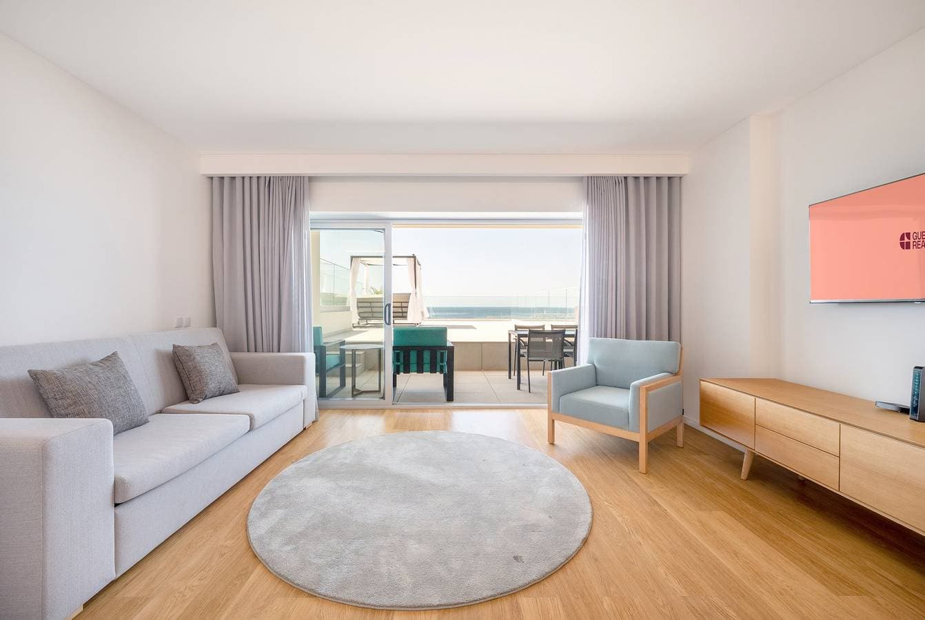 Foto 3 von 40: Studio für 4 Personen mit Balkon