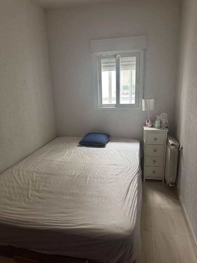 Foto 5 von 6: One-Bedroom Apartment