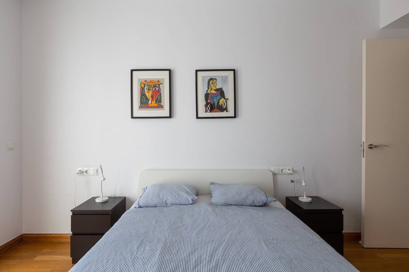 Foto 12 von 25: Schöne Ferienwohnung mit Sonnenterrasse, Pool und Meerblick