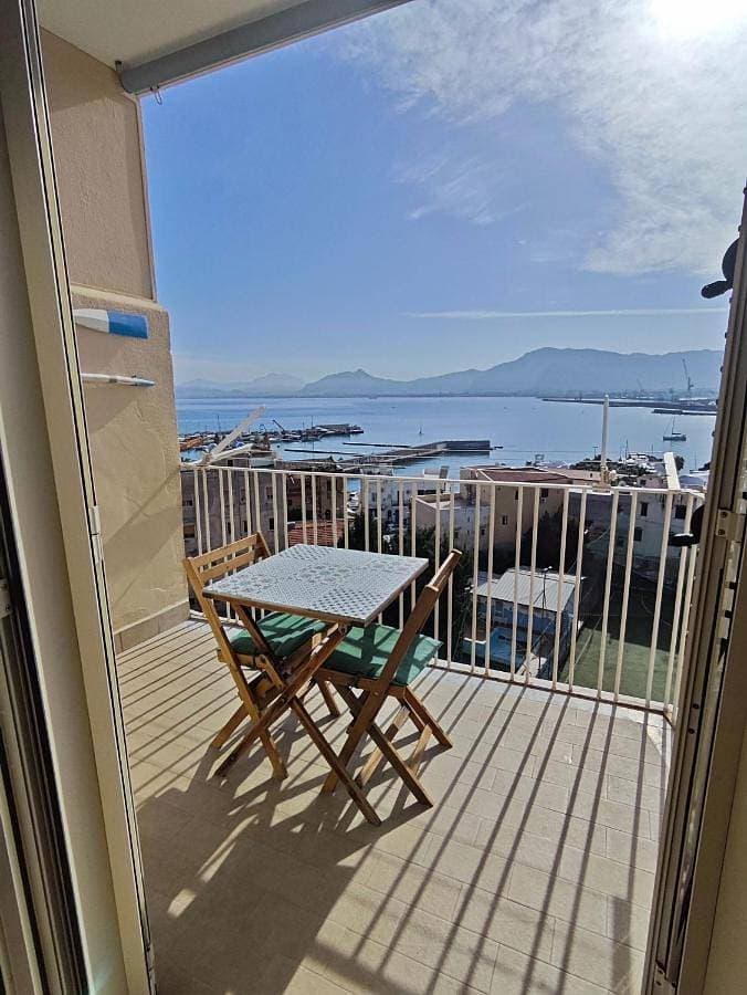 Il Balcone sul mare - free parking & relax 1